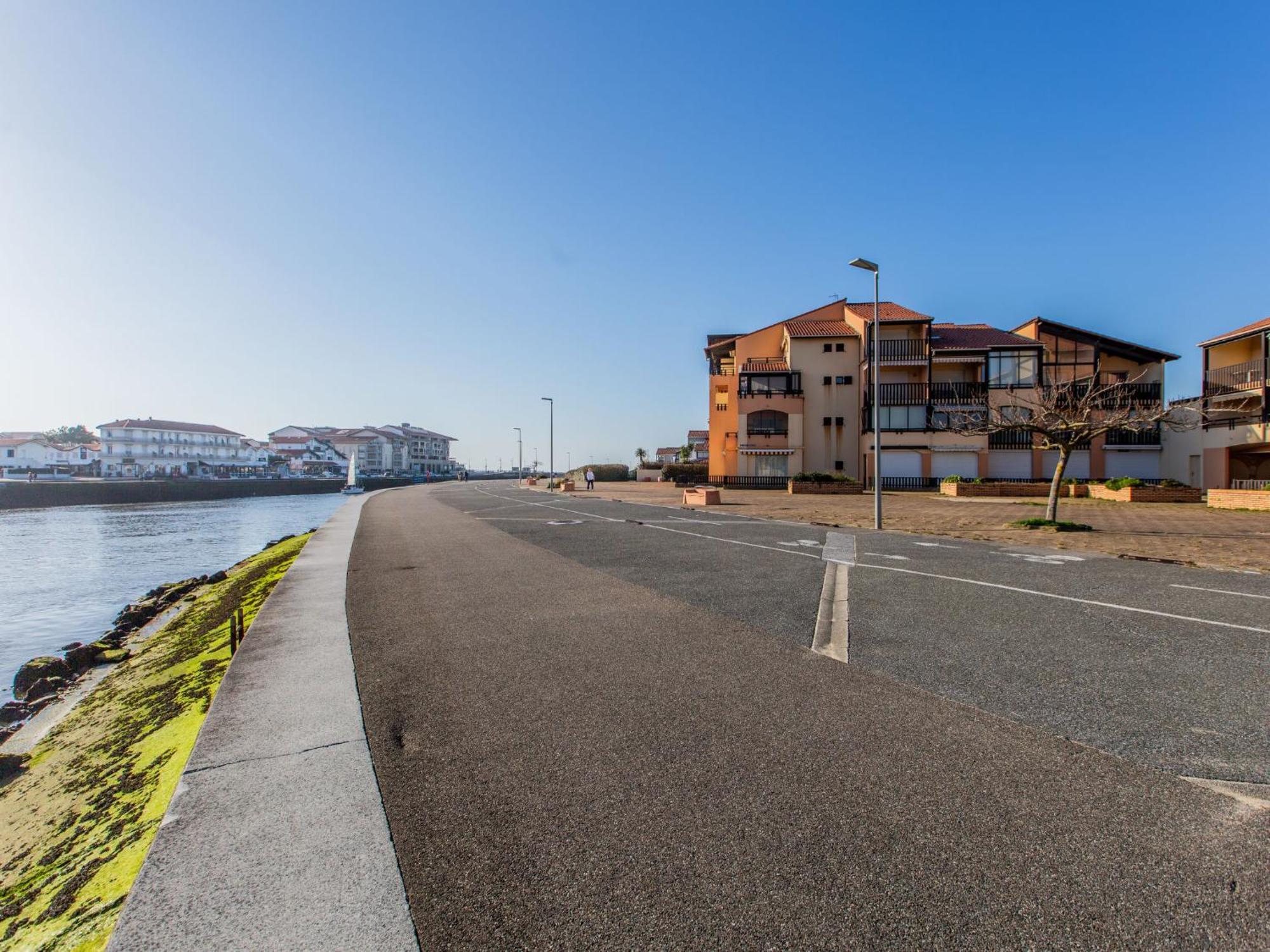 Apartment Les Terrasses Notre Dame Du Port-8 By Interhome Capbreton Exterior photo